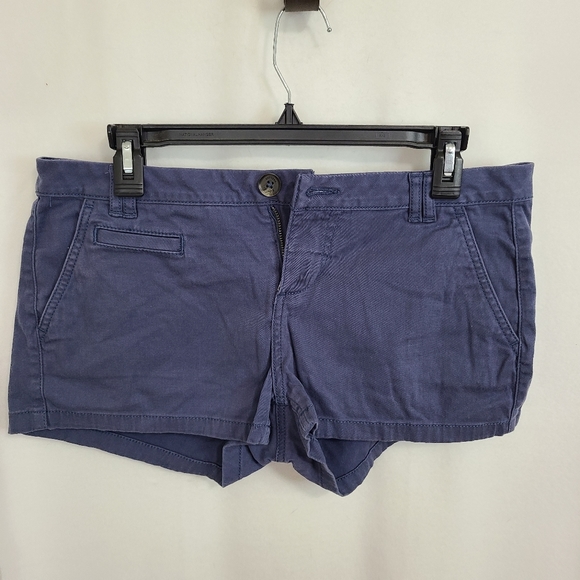 (538) Express Woman's High-Waisted Shorts, Size: 8 Color: Blue - Picture 3 of 13